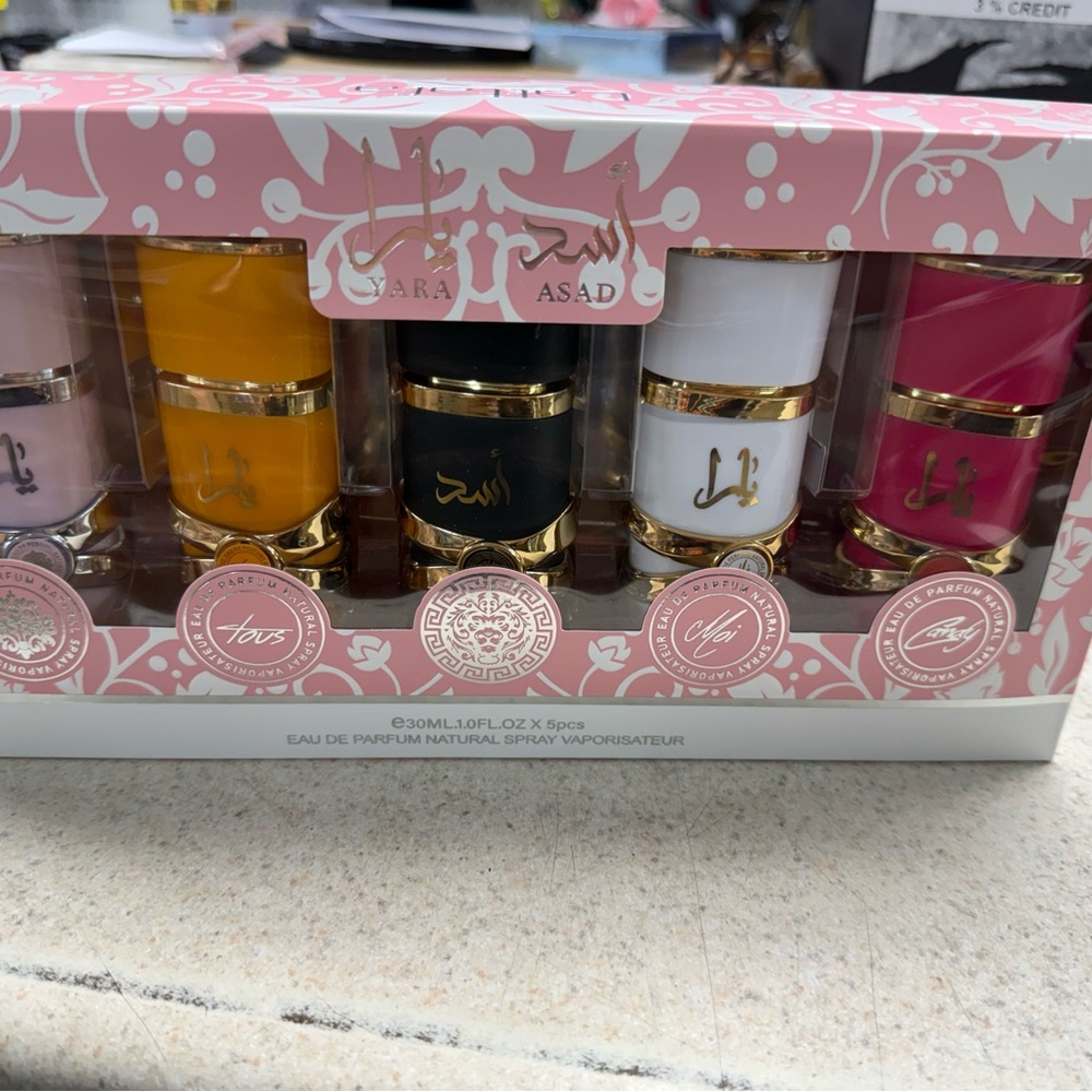 Yara Asad Eau de Parfum Set - Multicolor